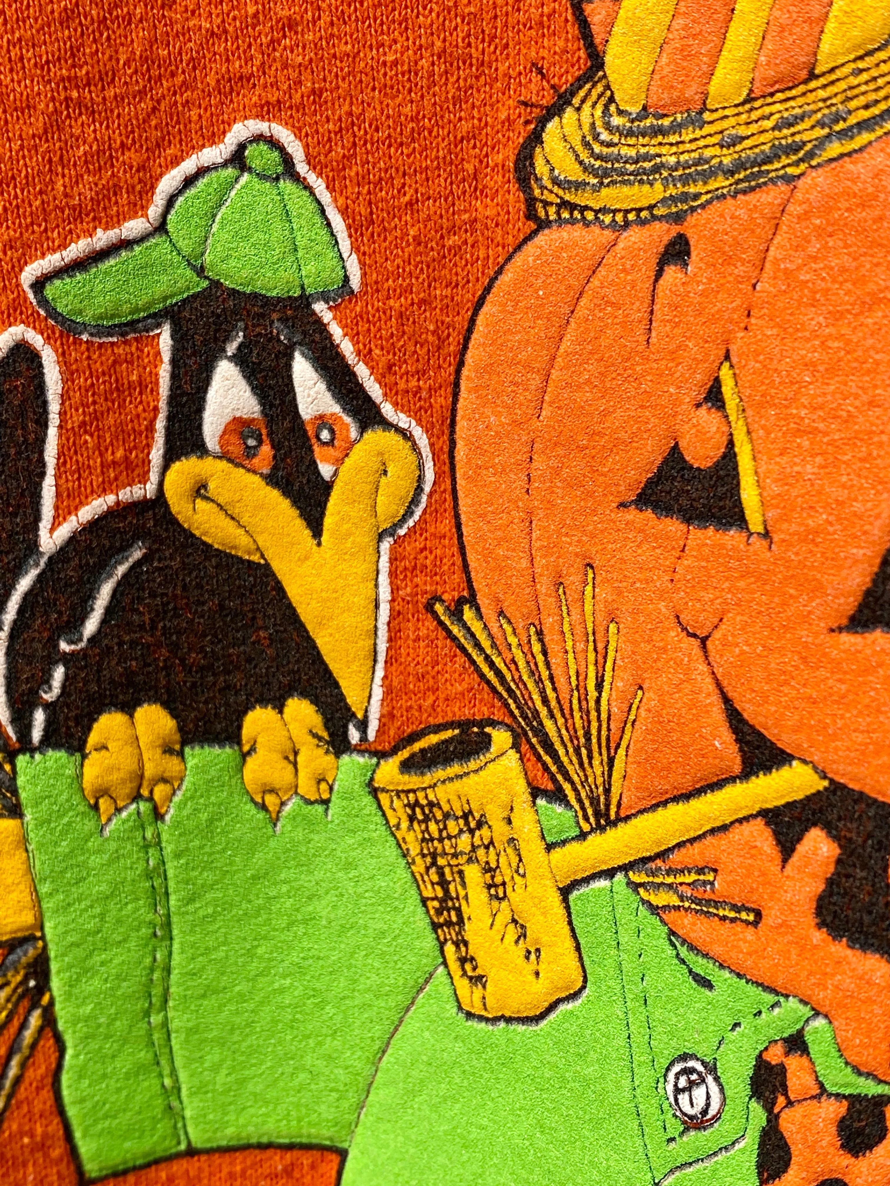1990s Vintage Halloween Scarecrow Crow Sweatshirt Fruit of the Loom Made in USA- XL