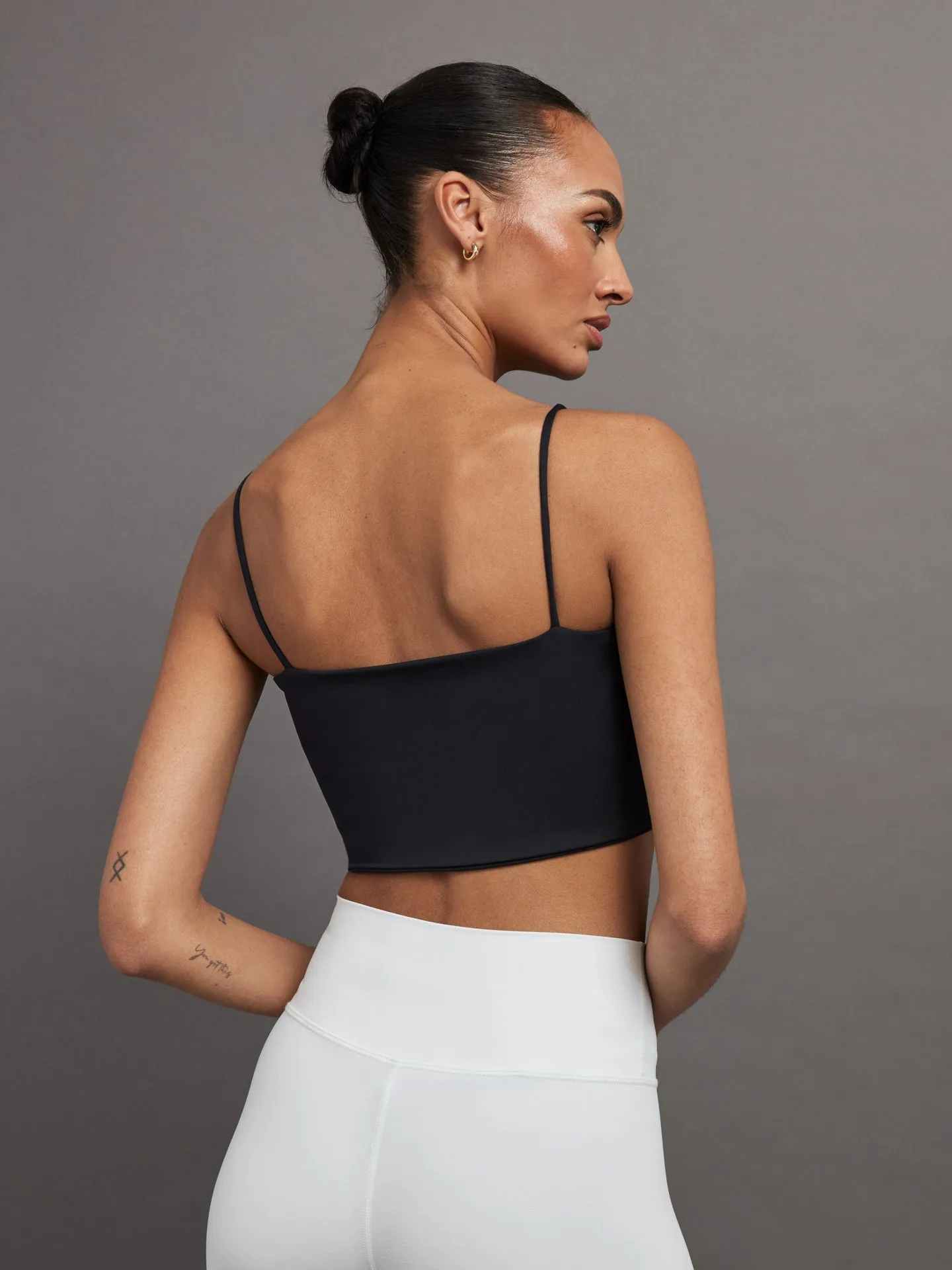 Base Crop - Black
