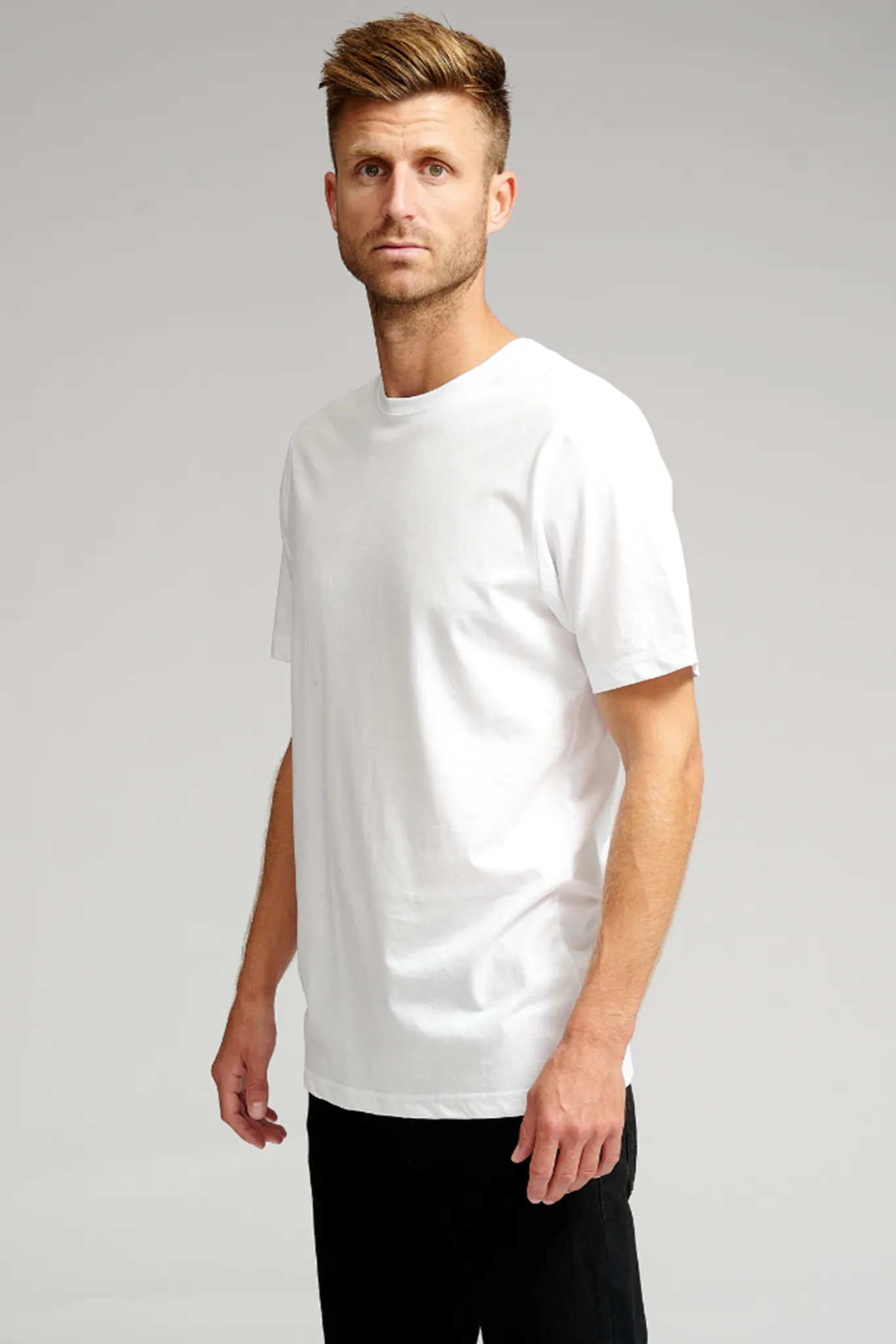 Basic T-shirt - Hvid (C.D)