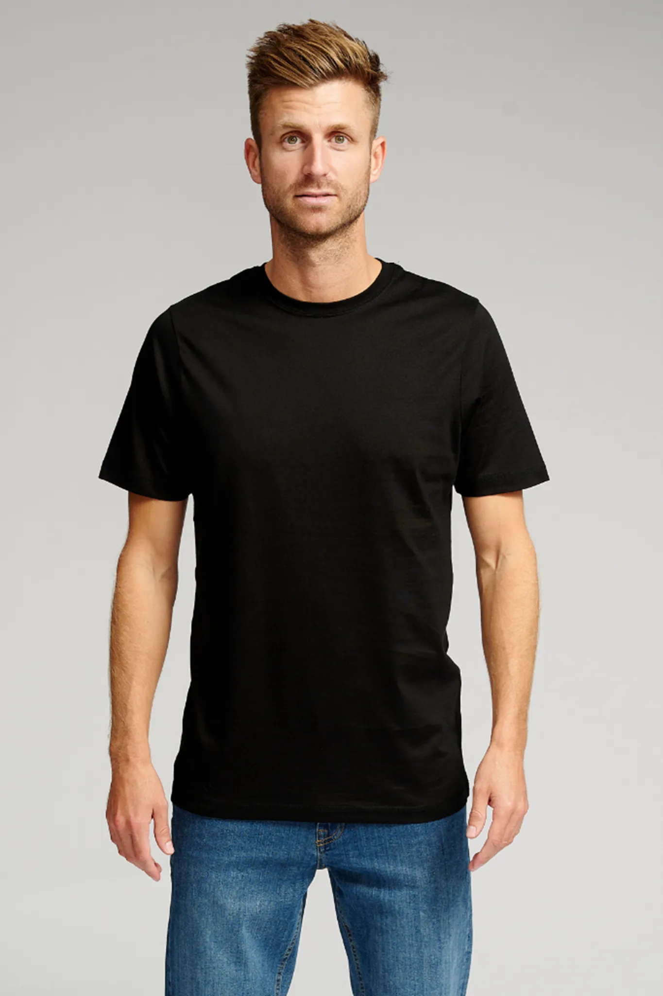 Basic T-shirt - Sort (C.D)