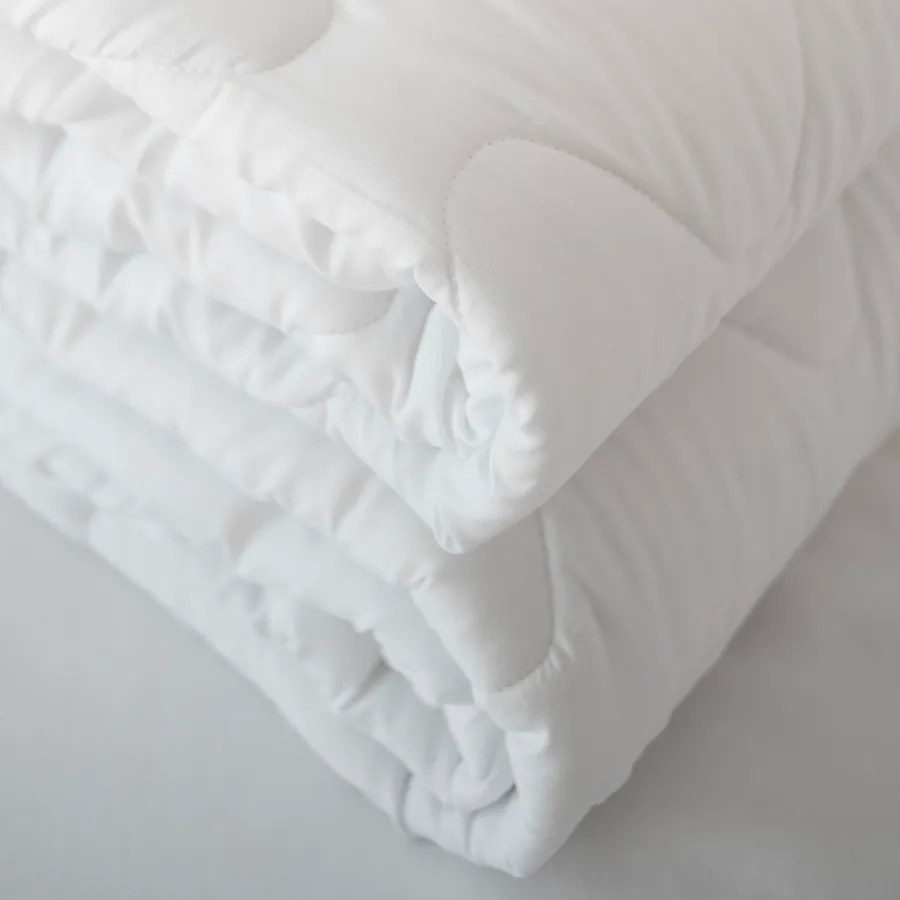 Comforter & Duvet Insert White