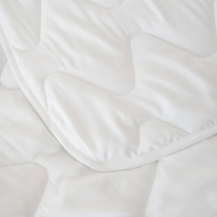 Comforter & Duvet Insert White