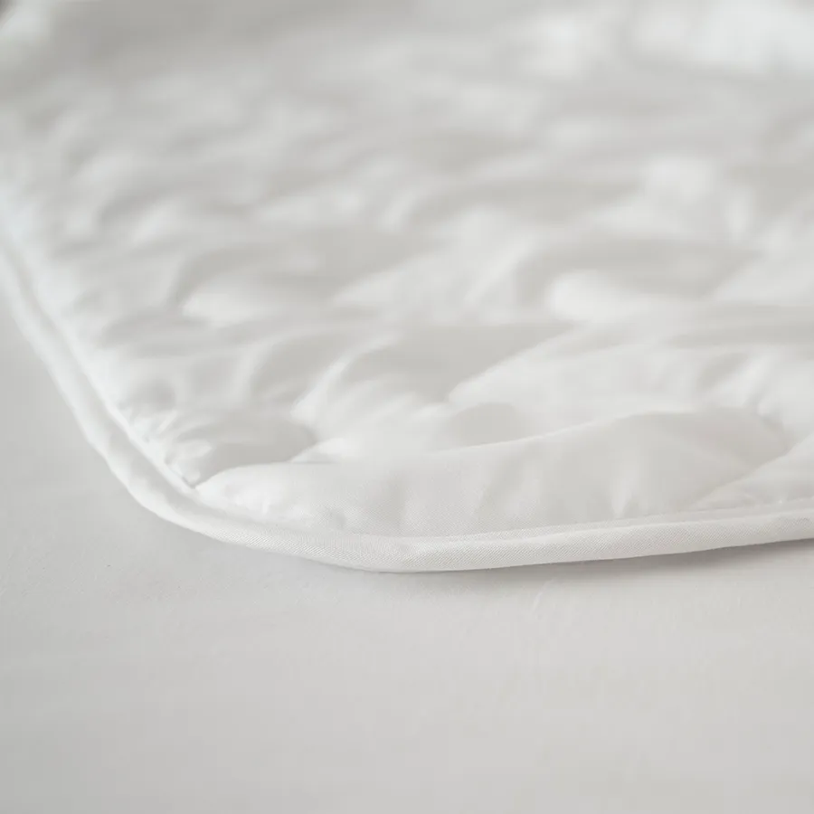 Comforter & Duvet Insert White