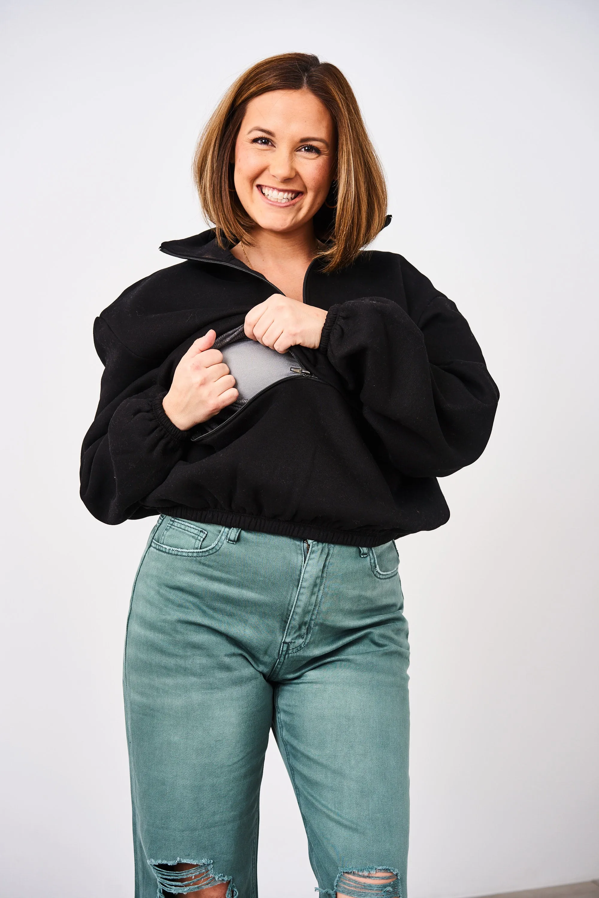 Latched Mama 635 Crop Zip Nursing Pullover
