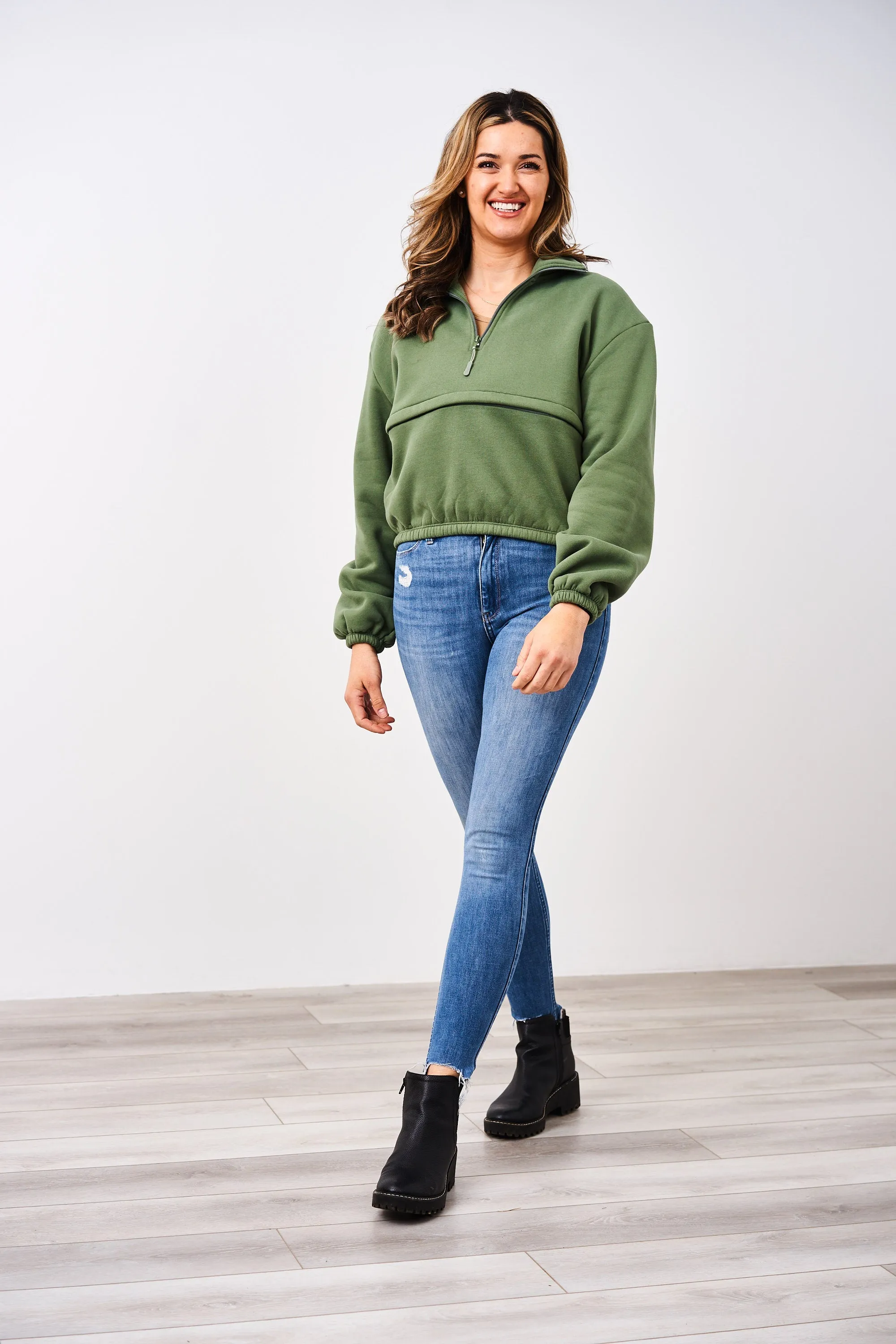 Latched Mama 635 Crop Zip Nursing Pullover
