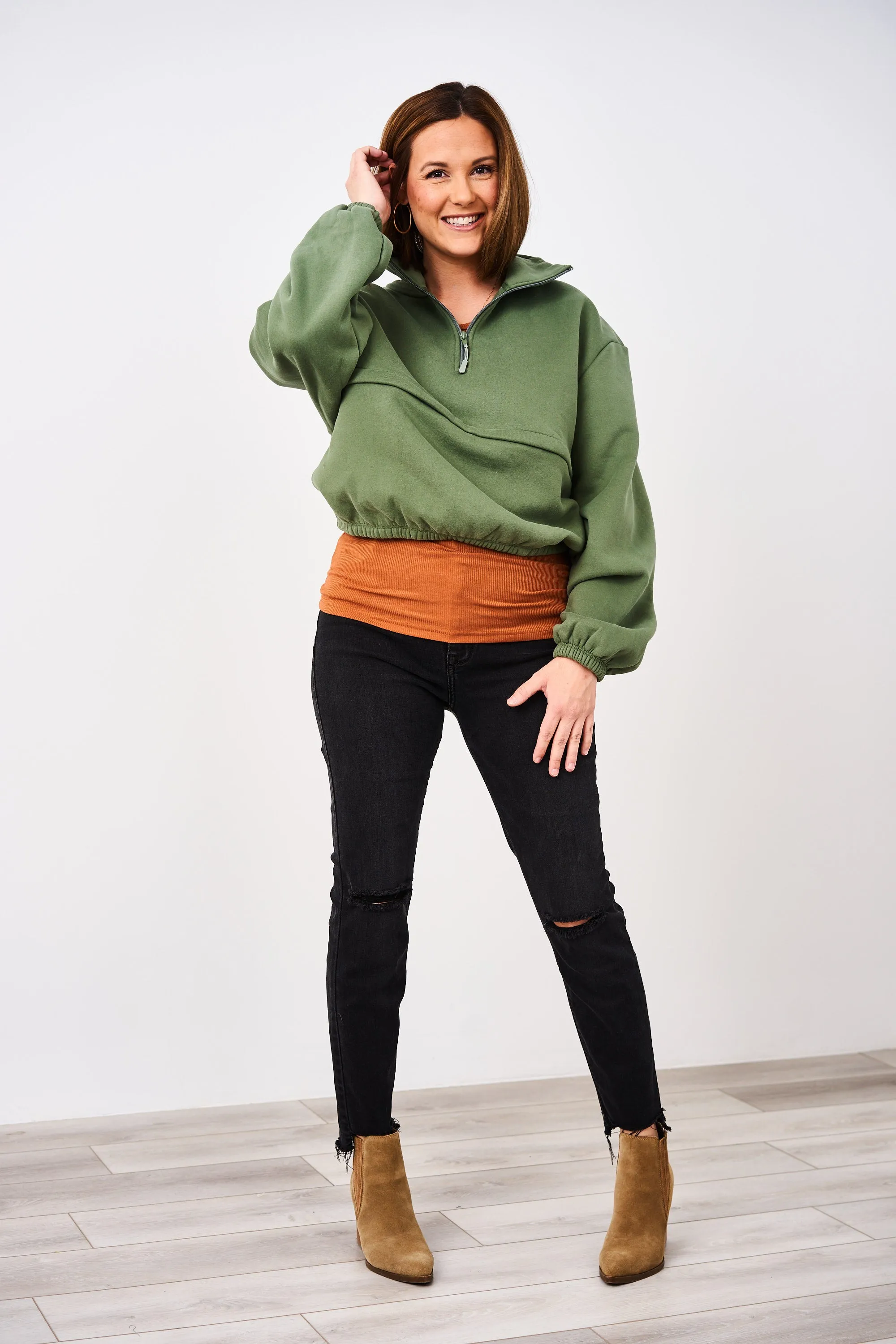 Latched Mama 635 Crop Zip Nursing Pullover