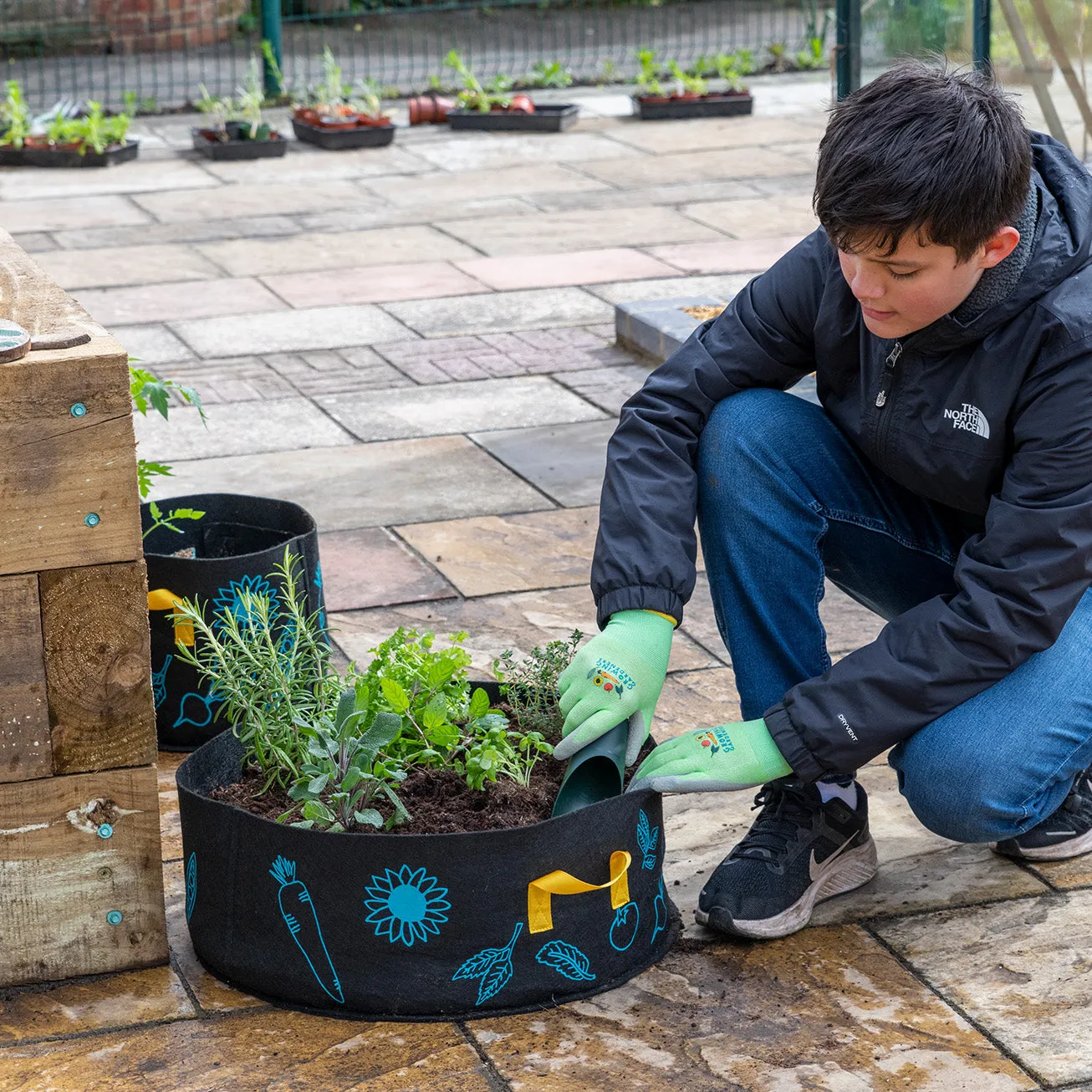 Outdoor Planter, Large - RHS Growing Gardeners