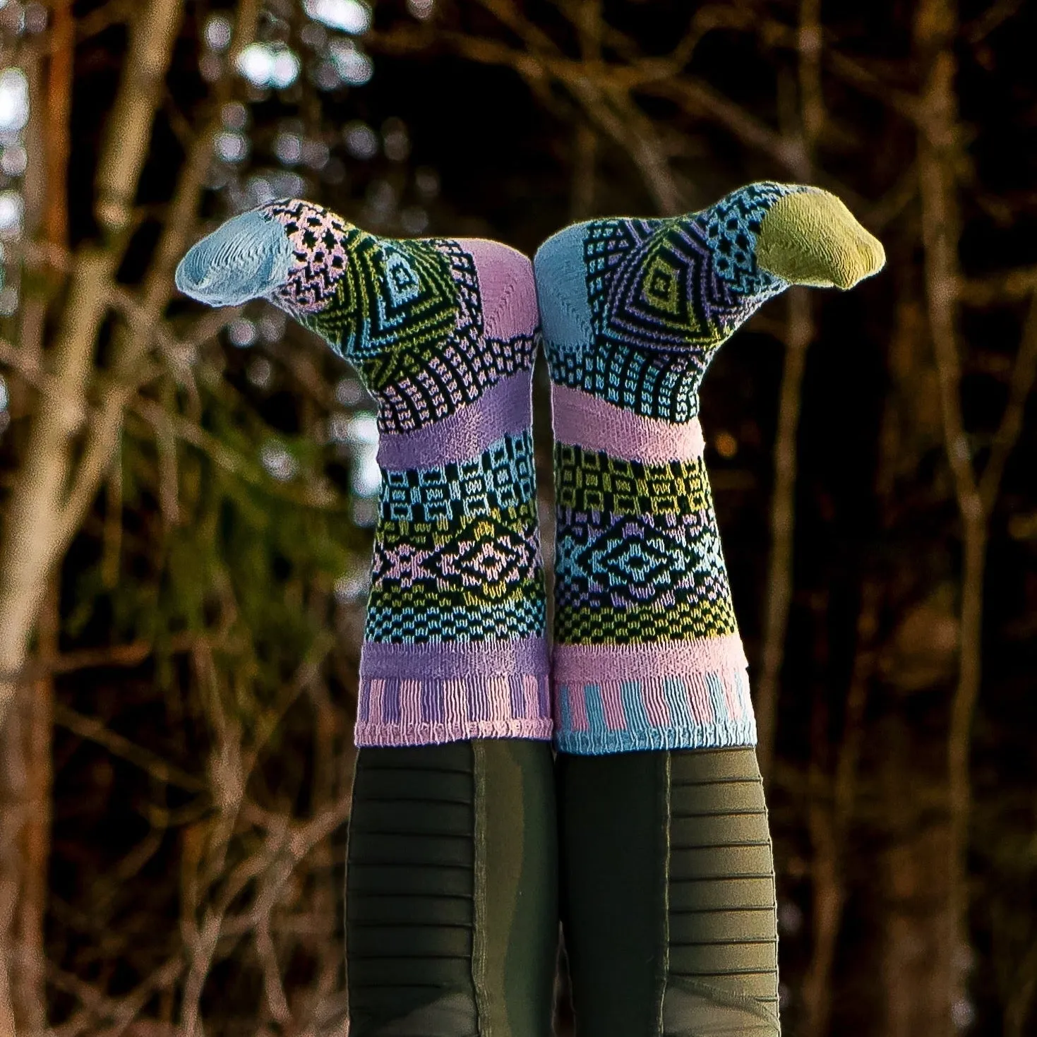 Solmate Adult Crew Lilac Socks